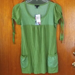 NWT F.A.N.G green Short Sleeve Top